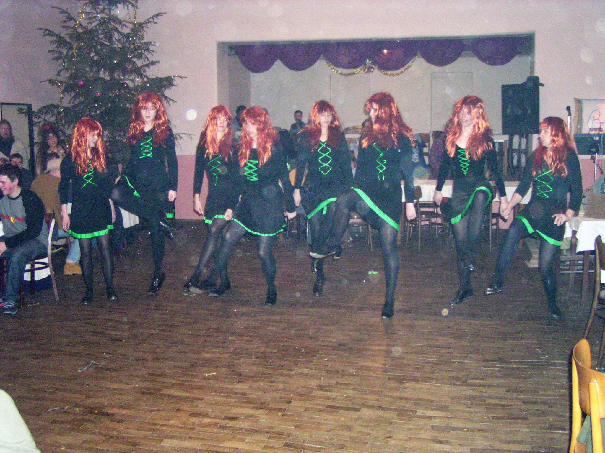 Masopust 2003 Vyskeř 181.jpg