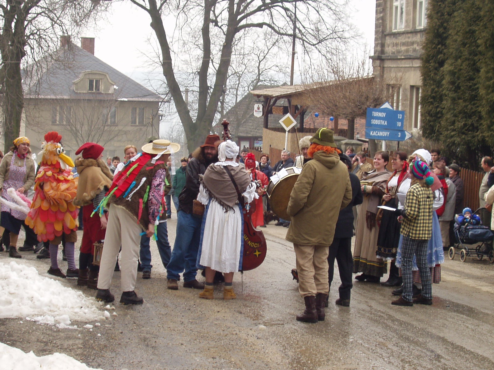 Masopust 2003 Vyskeř 231.jpg